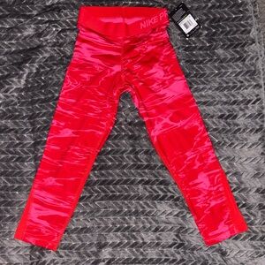 Nike Pro Women’s Pink and Red Cool Dri-Fit Capri Leggings Size XS